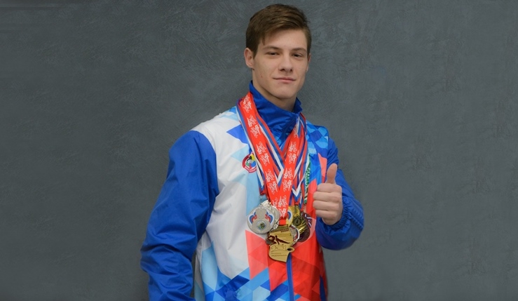 Абсолютный чемпион Алтайского края по спортивной гимнастике